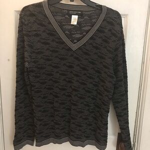 Jones NY stretch v-neck top